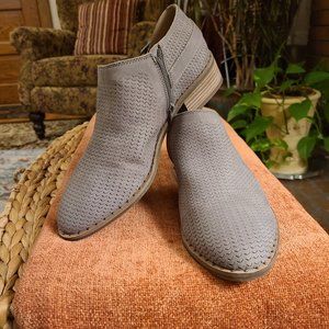 Lucky Brand Booties Titanium Suede 9.5 New